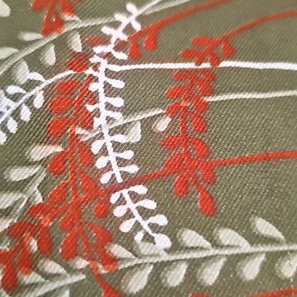 1960s polyester Green Dreams Made in Italy for Carson Pirie Scott fall leaves - Picture 6 of 7